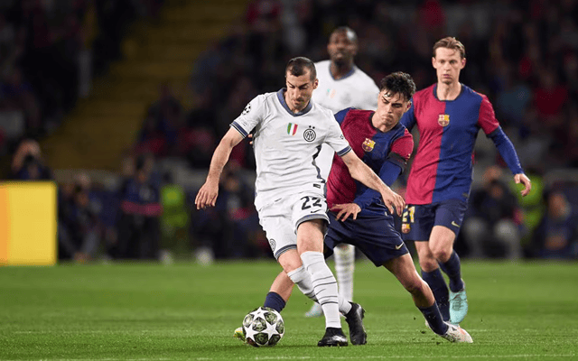 传闻：阿森纳关注／求购欧塞尔青年队中场埃利斯-赛迪遭拒（消息称阿森纳对欧塞尔青训中场埃利斯-赛迪的报价遭拒）