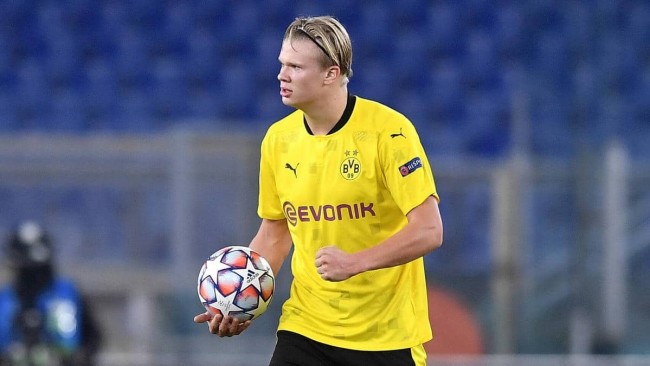 佩雷茨：诺伊尔是有史以来最优秀的门将；我本想成为汉堡首发（佩雷茨：诺伊尔堪称史上最佳门神；本想在汉堡坐稳主力）