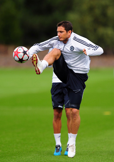 贝尔戈米盛赞法布雷加斯：他从不踢0-0的比赛，执教理念正确（贝尔戈米力挺法布雷加斯：拒绝0-0，执教思路正确）