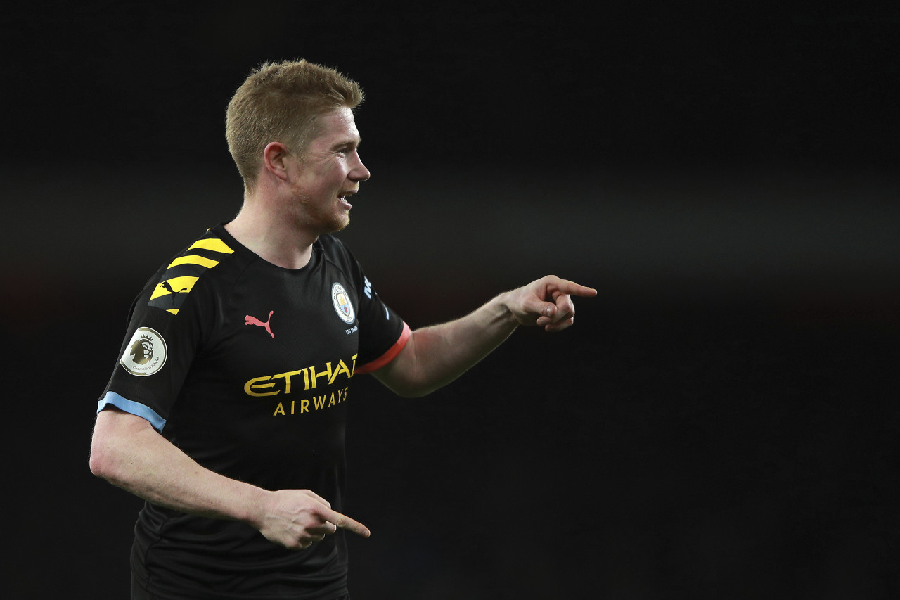 有球队想挖你？李国旭：有人问过我，现在大连足球对我最重要（有球队挖角？李国旭：确有接触，当下大连足球最重要）