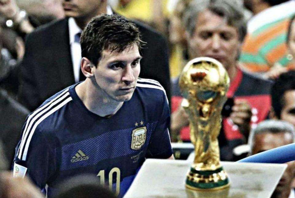 曼城德布劳内助攻斯特林得分（德布劳内助攻 斯特林为曼城破门）