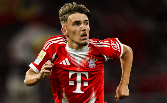 加克波伤缺数周基耶萨因病缺席，斯洛特回应球员状况（加克波伤停数周，基耶萨病缺；斯洛特释疑球员情况）