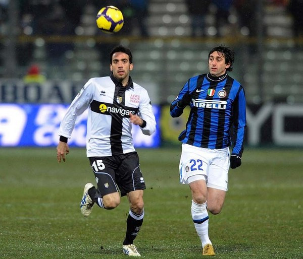 媒体人：亚泰每年差旅费很高，给外援交税也是非常沉重的负担（媒体人称亚泰差旅支出居高不下，外援税负压力沉重）