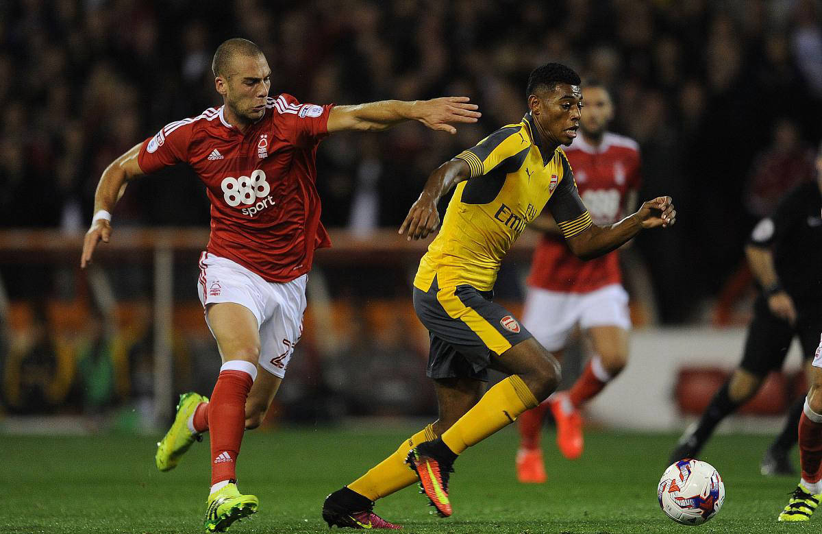 博主：大连英博与外援拉布亚德解约（博主称大连英博已与外援拉布亚德解约）